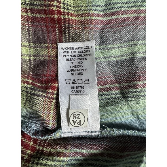 MAURICE'S Relaxed‎ Fit Blue & Red Flannel Shirt; Size XL - Picture 5 of 5